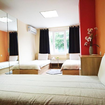 Roma Varna Exterior photo