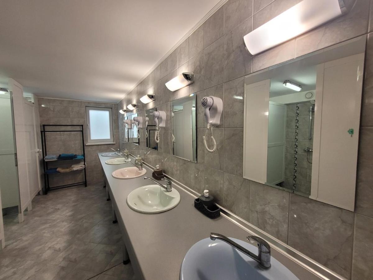 Roma Varna Exterior photo