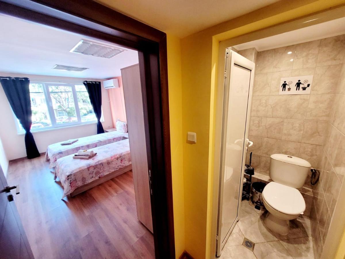 Roma Varna Exterior photo